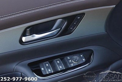 2025 Nissan Murano AWD Platinum