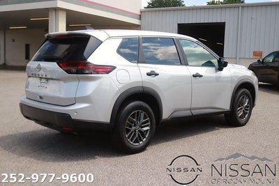 2024 Nissan Rogue FWD S