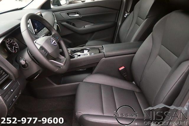 2026 Nissan Rogue 2026.5 FWD Dark Armor