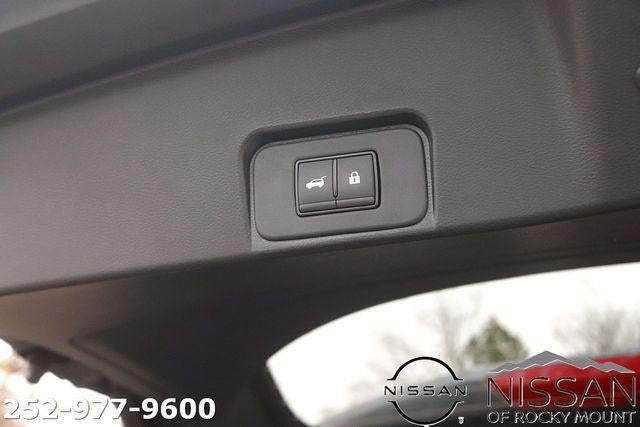 2026 Nissan Rogue 2026.5 FWD Dark Armor