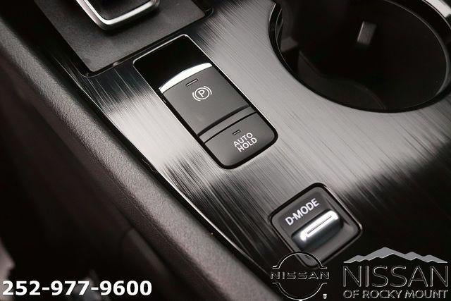 2026 Nissan Rogue 2026.5 FWD Dark Armor