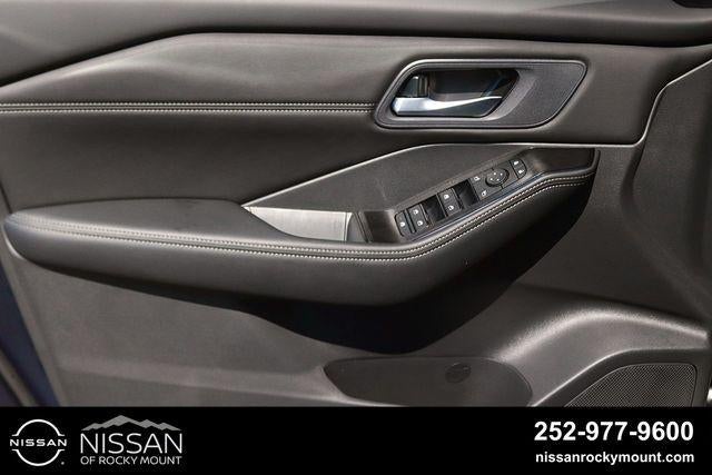 2026 Nissan Rogue 2026.5 FWD Dark Armor
