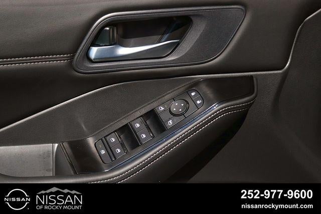 2026 Nissan Rogue 2026.5 FWD Dark Armor