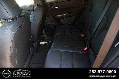 2026 Nissan Rogue 2026.5 FWD Dark Armor