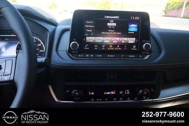 2026 Nissan Rogue 2026.5 FWD Dark Armor