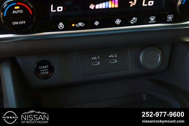 2026 Nissan Rogue 2026.5 FWD Dark Armor
