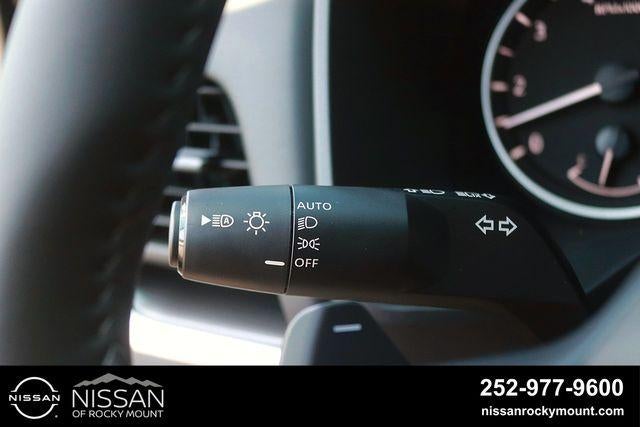 2026 Nissan Rogue 2026.5 FWD Dark Armor