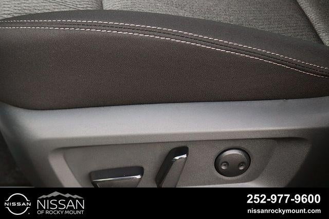 2026 Nissan Rogue 2026.5 FWD SV