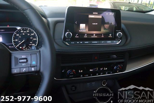 2026 Nissan Rogue 2026.5 FWD Dark Armor
