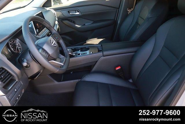 2026 Nissan Rogue 2026.5 FWD Dark Armor