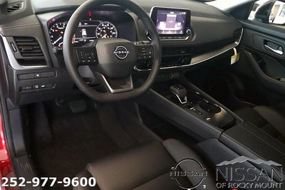 2026 Nissan Rogue 2026.5 FWD Dark Armor