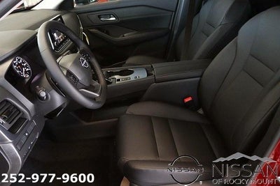 2026 Nissan Rogue 2026.5 FWD Dark Armor