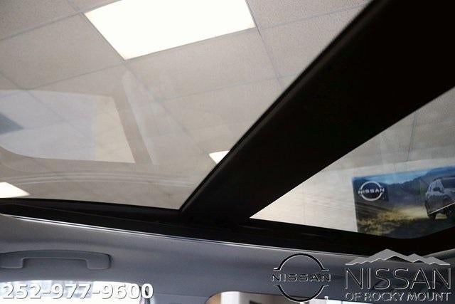 2026 Nissan Rogue 2026.5 FWD Dark Armor