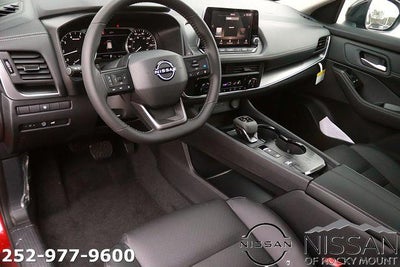 2026 Nissan Rogue 2026.5 FWD Dark Armor