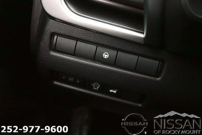 2026 Nissan Rogue 2026.5 FWD Dark Armor