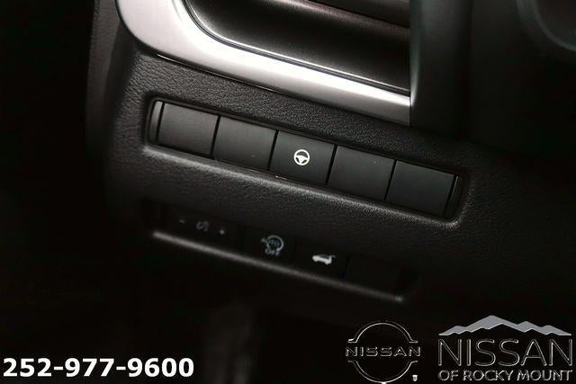 2026 Nissan Rogue 2026.5 FWD Dark Armor