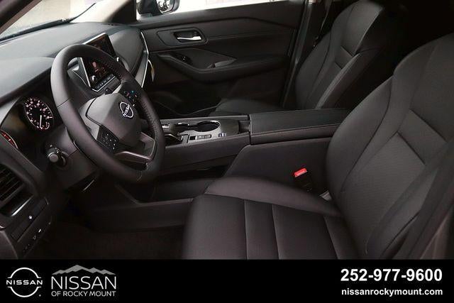 2026 Nissan Rogue 2026.5 FWD Dark Armor