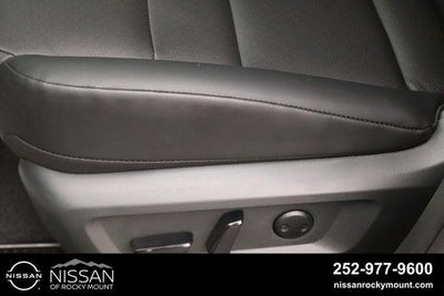 2026 Nissan Rogue 2026.5 FWD Dark Armor