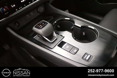 2026 Nissan Rogue 2026.5 FWD Dark Armor