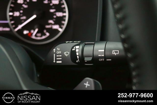 2026 Nissan Rogue 2026.5 FWD Dark Armor