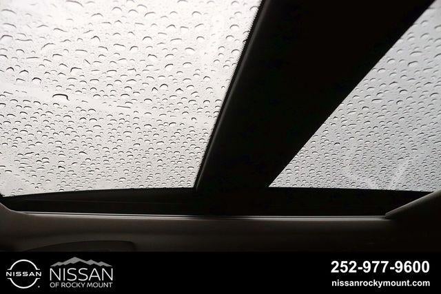 2026 Nissan Rogue 2026.5 FWD Dark Armor