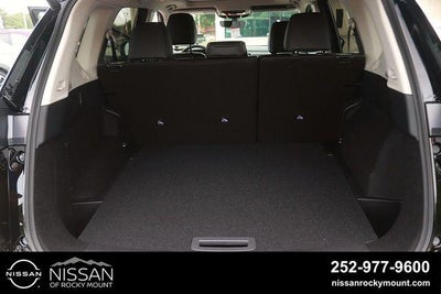 2026 Nissan Rogue 2026.5 FWD Dark Armor