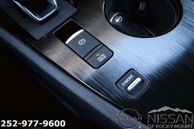 2026 Nissan Rogue 2026.5 FWD Dark Armor