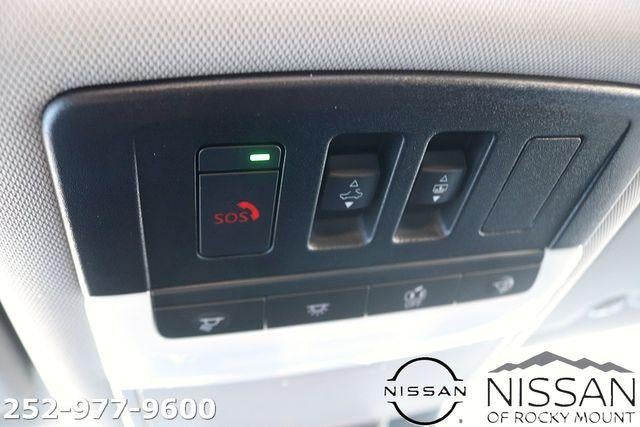 2026 Nissan Rogue 2026.5 FWD Dark Armor