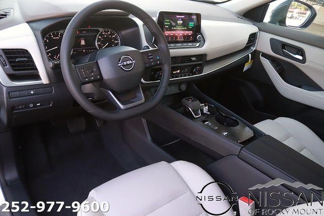 2026 Nissan Rogue 2026.5 FWD Dark Armor