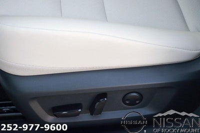 2026 Nissan Rogue 2026.5 FWD Dark Armor