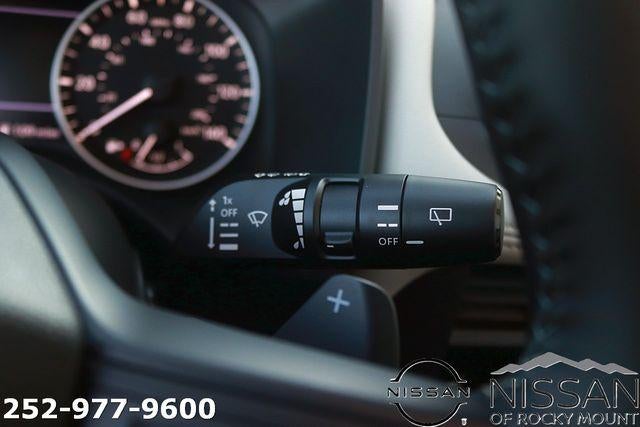 2026 Nissan Rogue 2026.5 FWD Dark Armor