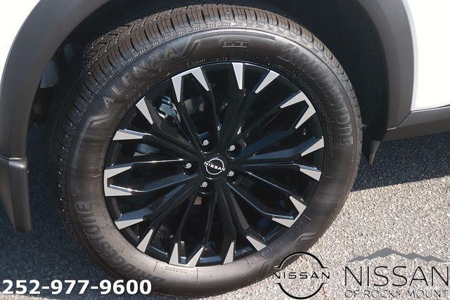 2026 Nissan Rogue 2026.5 FWD Dark Armor