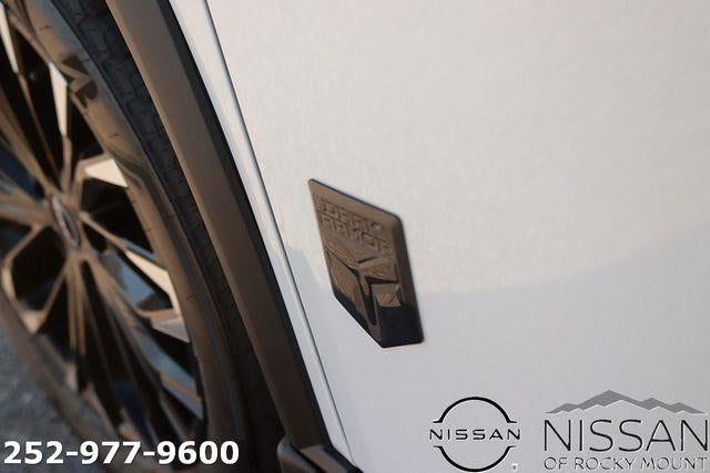 2026 Nissan Rogue 2026.5 FWD Dark Armor