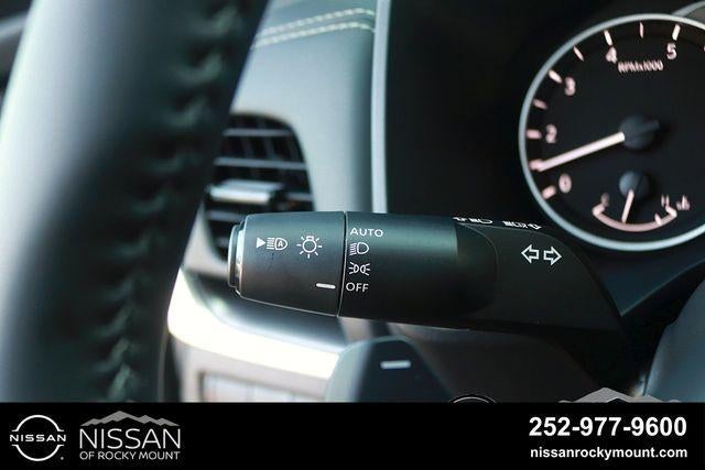 2026 Nissan Rogue 2026.5 FWD Dark Armor
