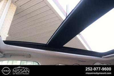 2026 Nissan Rogue 2026.5 FWD Dark Armor