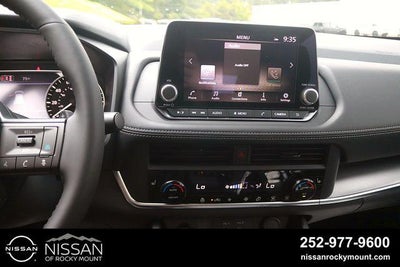 2026 Nissan Rogue 2026.5 FWD Dark Armor