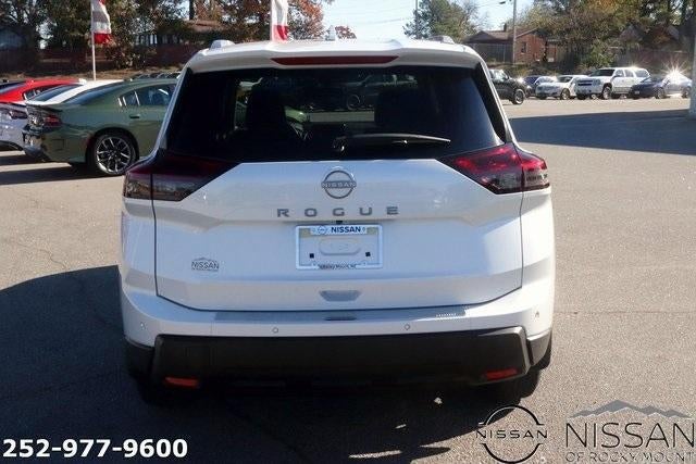 2026 Nissan Rogue FWD SV *Ltd Avail*