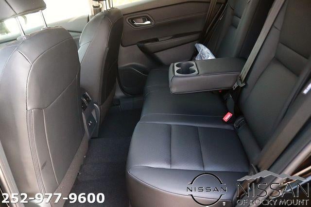 2026 Nissan Rogue 2026.5 FWD Dark Armor