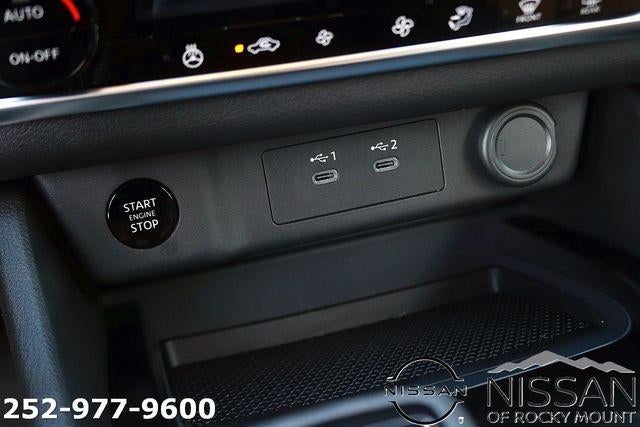 2026 Nissan Rogue 2026.5 FWD Dark Armor