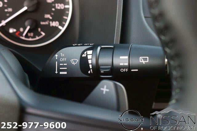 2026 Nissan Rogue 2026.5 FWD Dark Armor