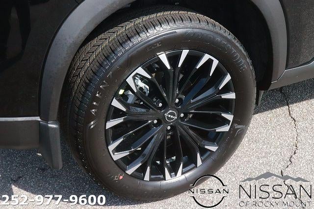 2026 Nissan Rogue 2026.5 FWD Dark Armor