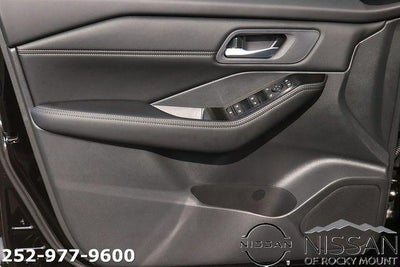 2026 Nissan Rogue 2026.5 FWD Dark Armor