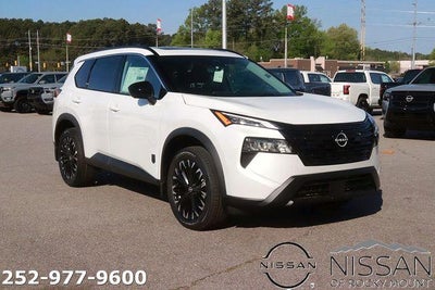 2026 Nissan Rogue 2026.5 FWD Dark Armor