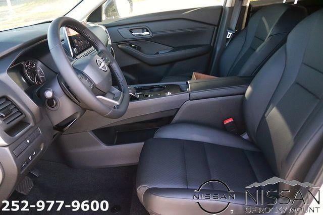 2026 Nissan Rogue 2026.5 FWD Dark Armor