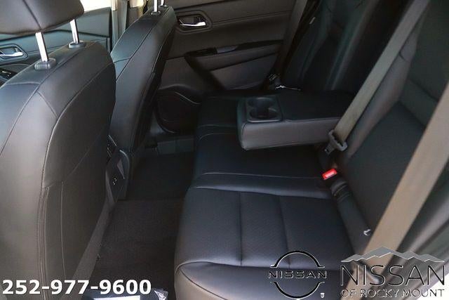 2026 Nissan Rogue 2026.5 FWD Dark Armor