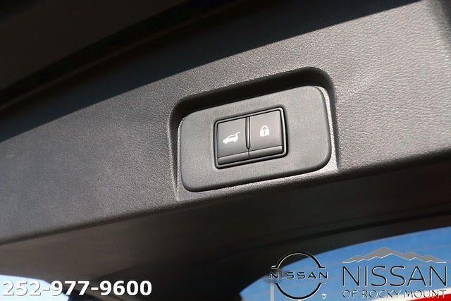 2026 Nissan Rogue 2026.5 FWD Dark Armor