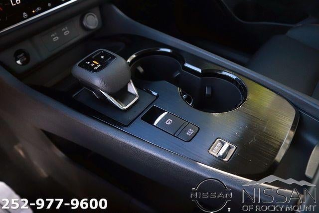 2026 Nissan Rogue 2026.5 FWD Dark Armor