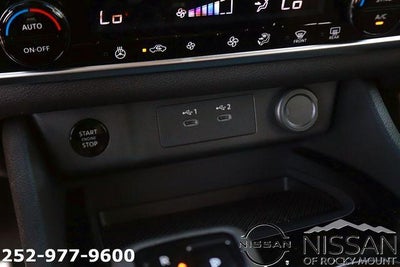 2026 Nissan Rogue 2026.5 FWD Dark Armor