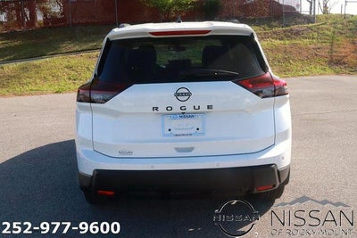 2026 Nissan Rogue 2026.5 FWD Dark Armor