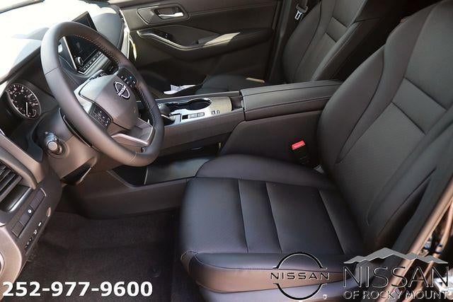 2026 Nissan Rogue 2026.5 FWD Dark Armor